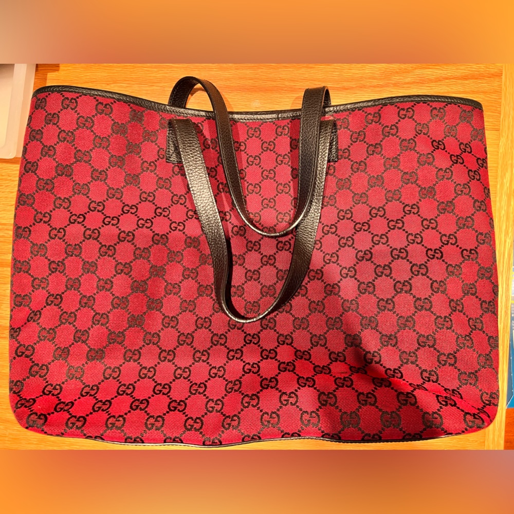 Gucci GG Red tote